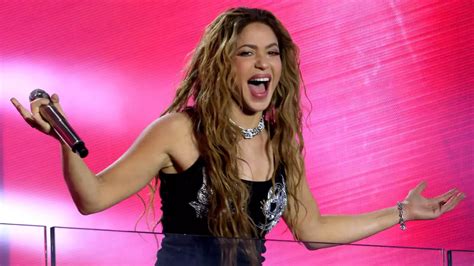 The 2019 Latin Music Fiesta Concert Debacle Featuring Shakira's Surprise Collaboration with a Mystery Guest!